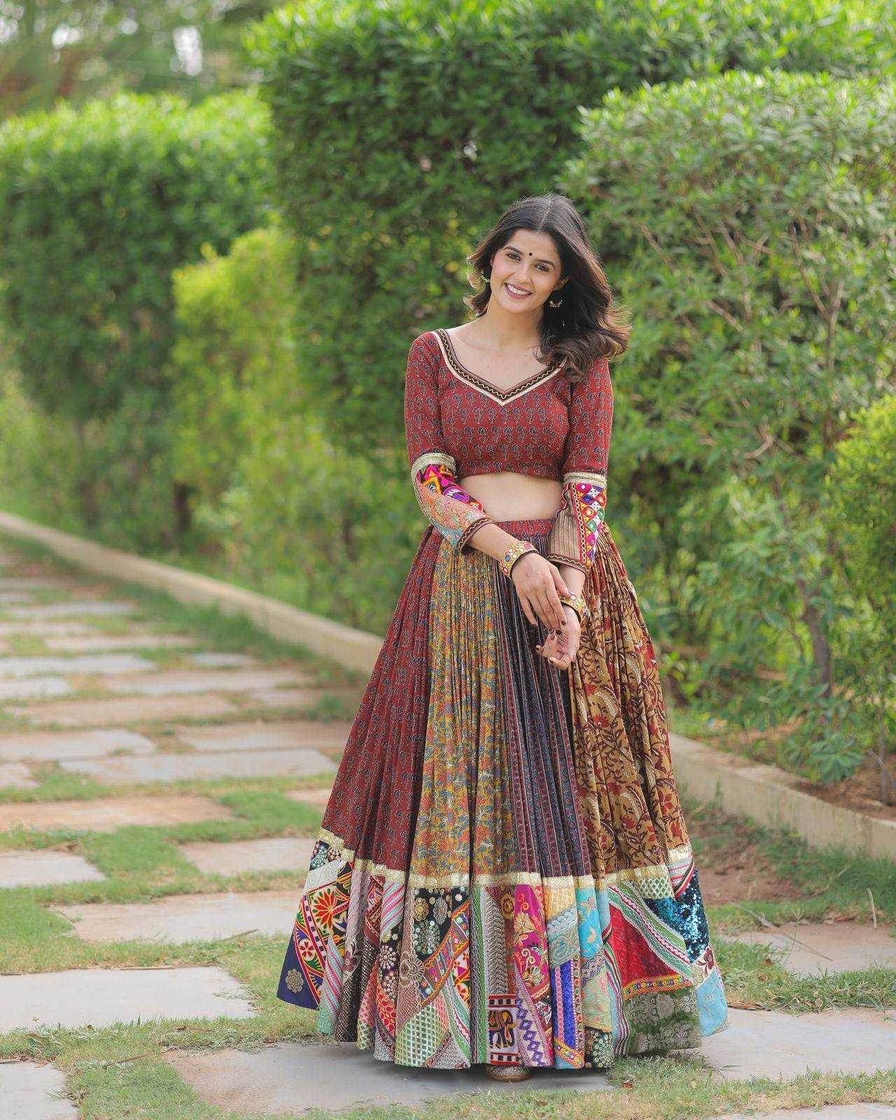 Muslin Cotton Mirror Work Navratri Chaniya Choli - MYLUXURY LANE ENTERPRISE